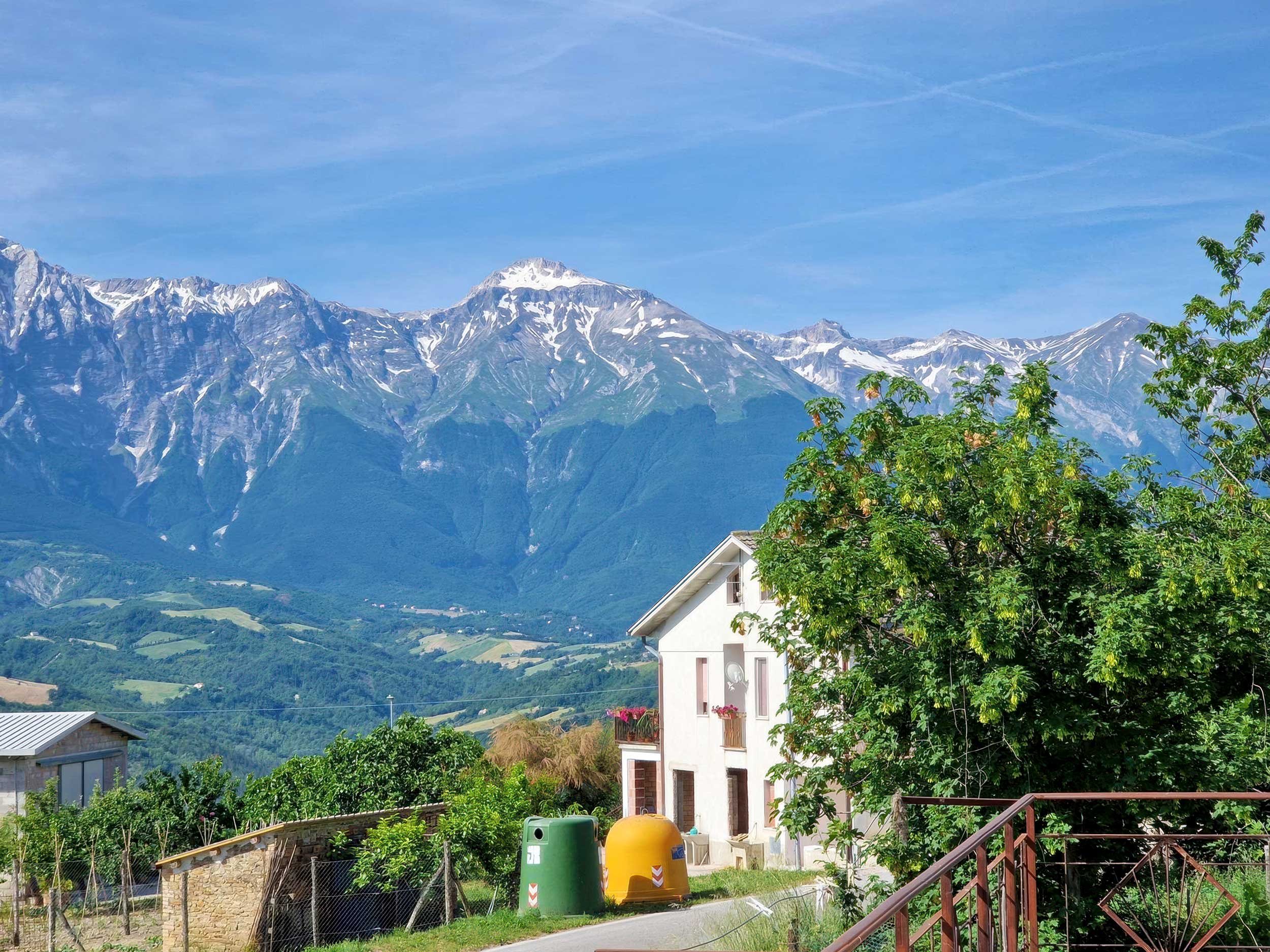 10 casa castagna