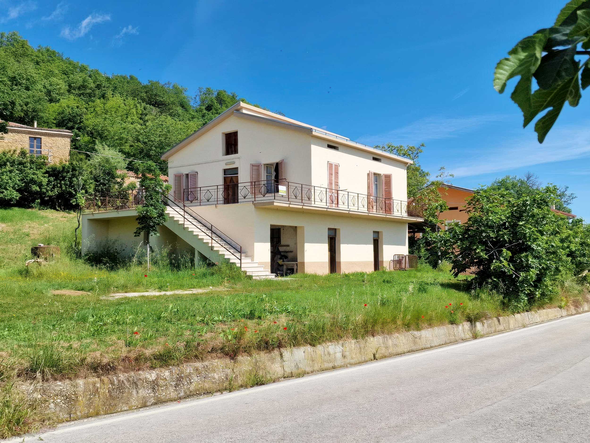 32 casa castagna